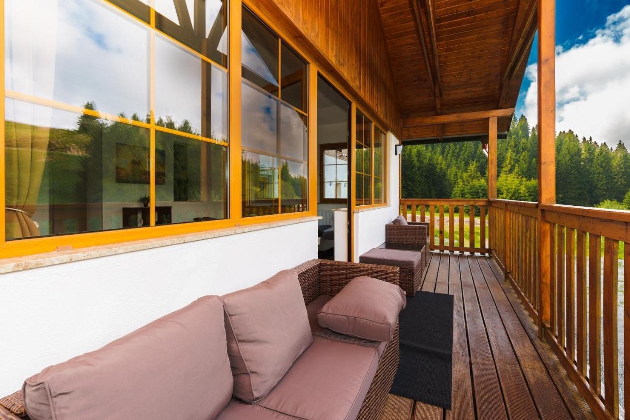 Apartmán Ela Horni Blatna Exterior foto