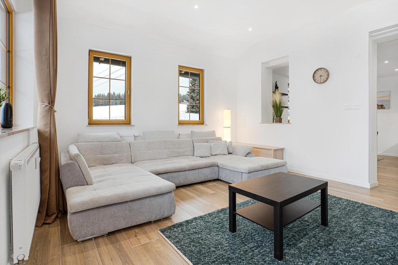Apartmán Ela Horni Blatna Exterior foto